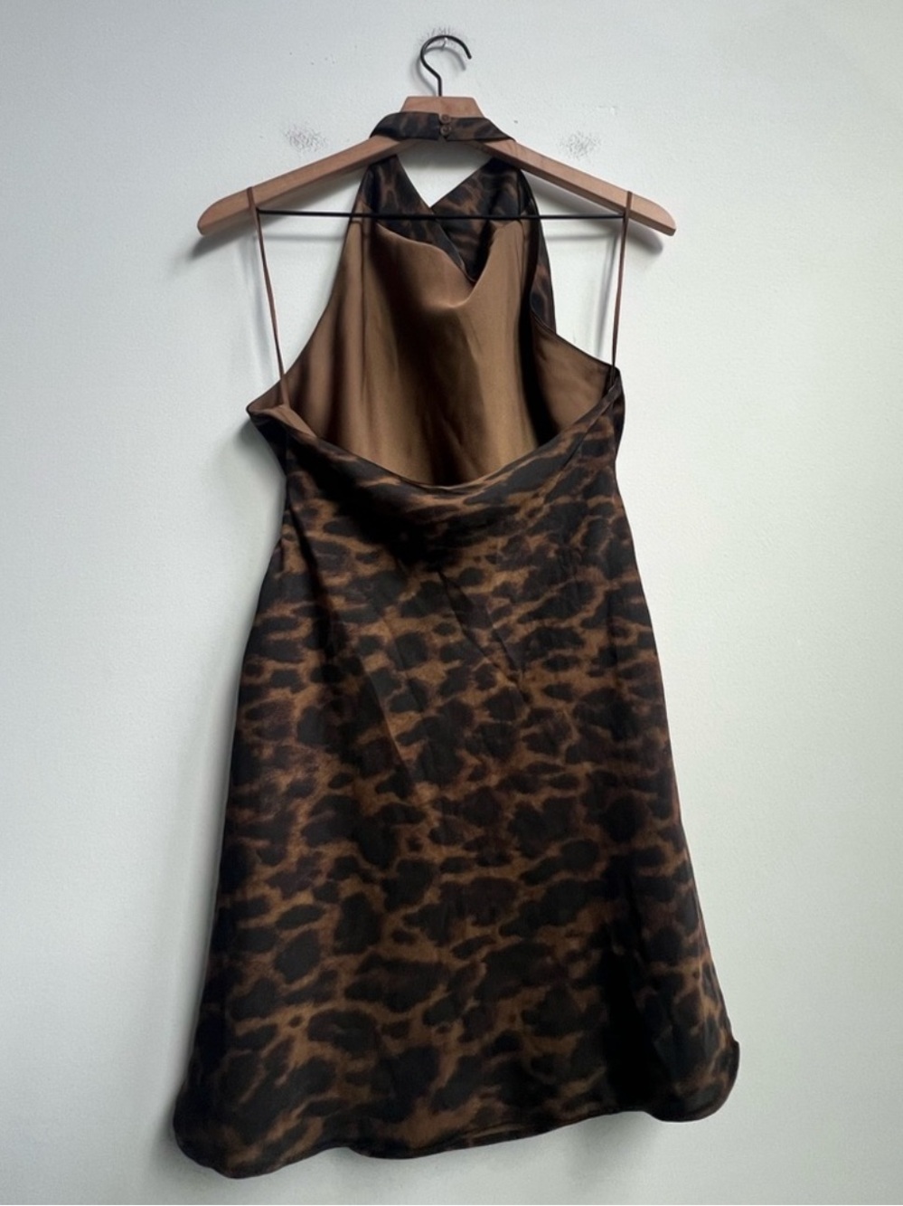 Aritzia Ten Audience Satin Mini Halter Dress 6 Animal Leopard Print Cello Brown - Picture 3 of 5